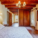Casa Berbesa, Caserio En Asturias