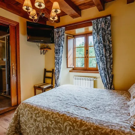 Casa Berbesa, Caserio En Asturias 別荘 カストロポル