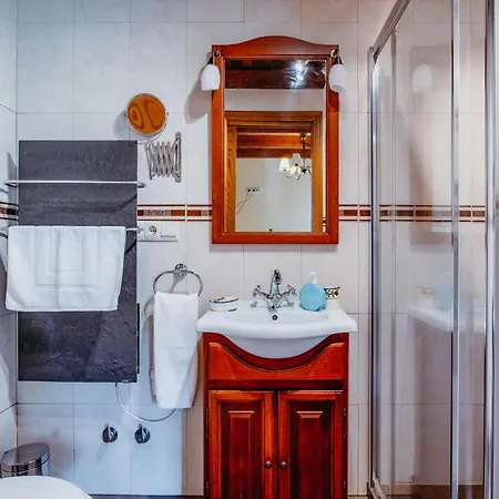 Casa Berbesa, Caserio En Asturias 別荘
