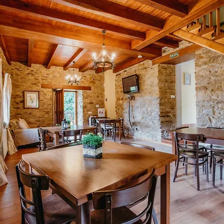 Casa Berbesa, Caserio En Asturias * カストロポル
