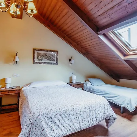 Casa Berbesa, Caserio En Asturias 別荘 カストロポル