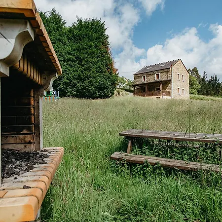 Casa Berbesa, Caserio En Asturias