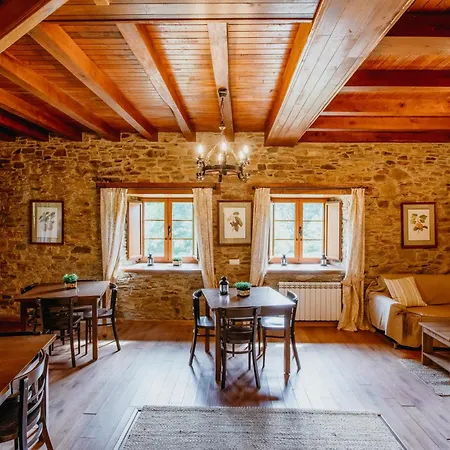 Casa Berbesa, Caserio En Asturias * カストロポル