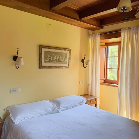 Casa Berbesa, Caserio En Asturias * カストロポル