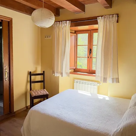 Casa Berbesa, Caserio En Asturias 別荘 カストロポル