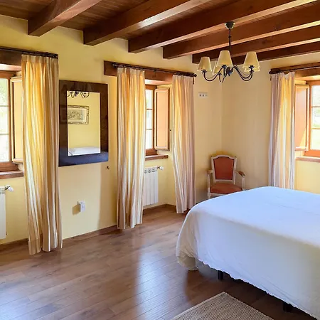 別荘 Casa Berbesa, Caserio En Asturias カストロポル