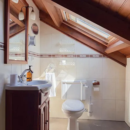 Casa Berbesa, Caserio En Asturias