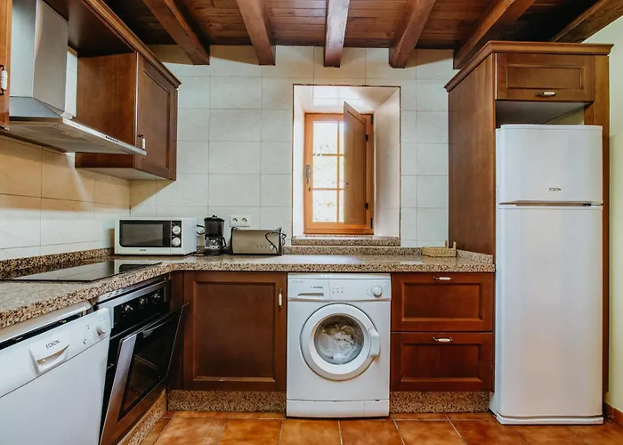 Casa Berbesa, Caserio En Asturias *